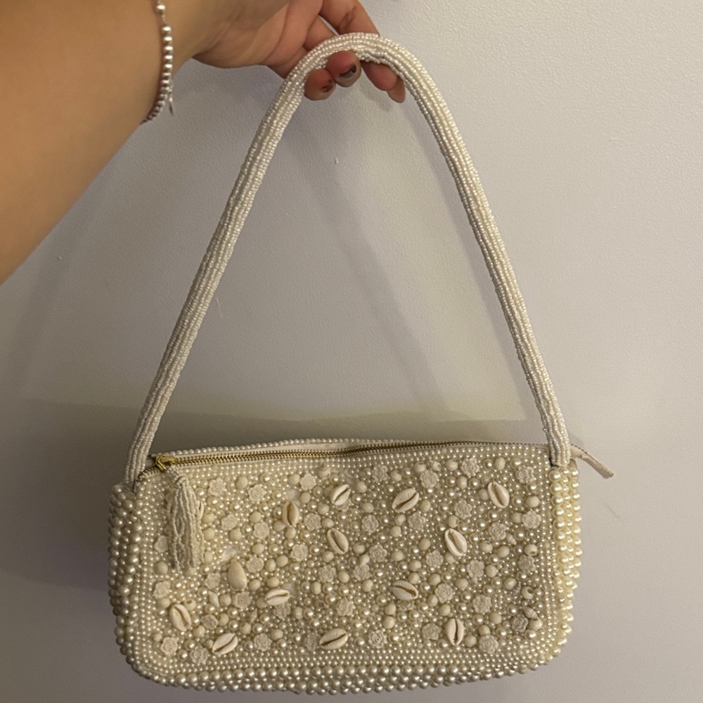 Elegant Cream Beaded Handbag